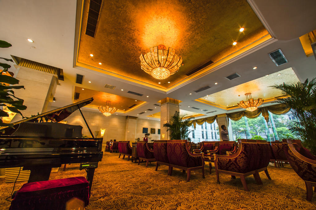 Salvo Hotel